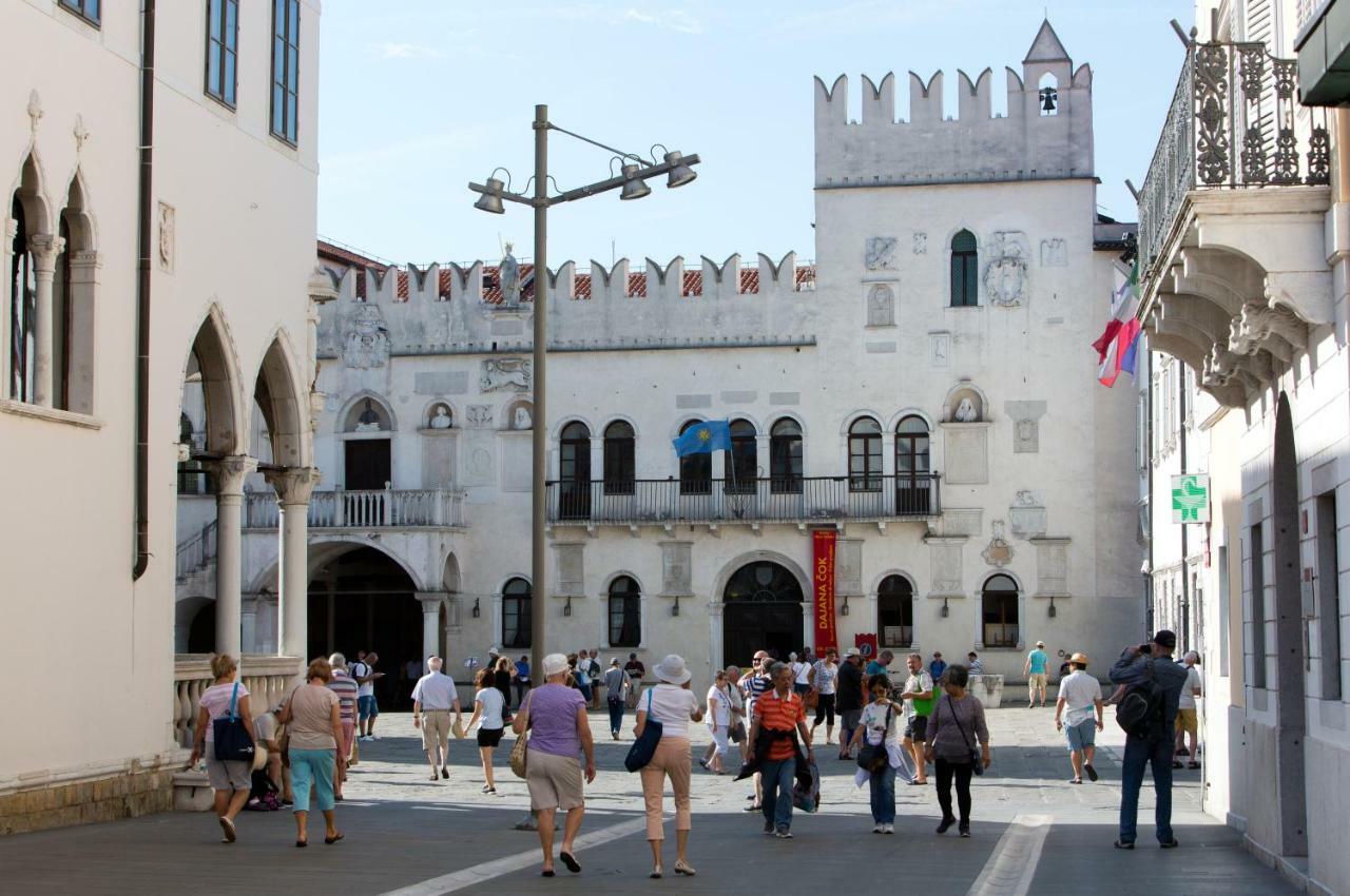 Hotel Sobe Pri Anici Koper Zewnętrze zdjęcie